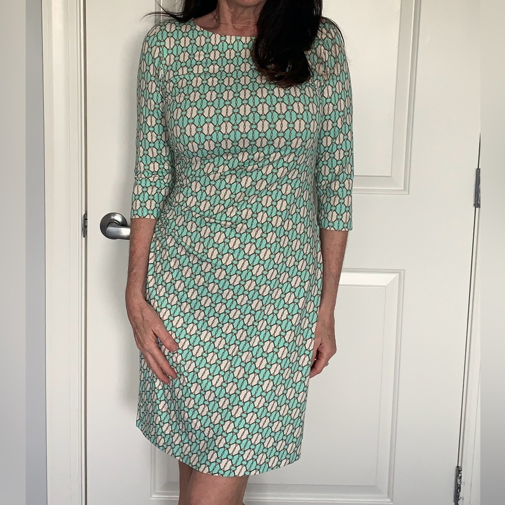 J. McLaughlin dress in green multi size small